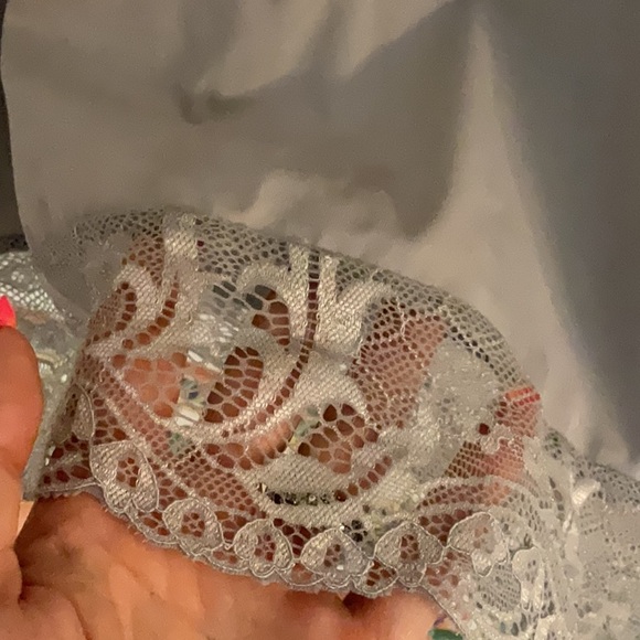 Rhonda Shear Pin Up Smoothing Tank w/Built In Bra, Size XL, Gray - Picture 3 of 10